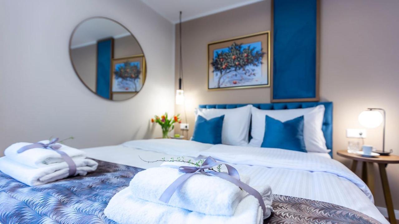 Delphi Hotel & Restaurant Neu Wulmstorf Eksteriør bilde